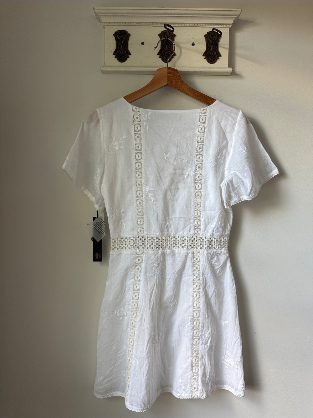 House of Harlow 1960 x REVOLVE 1960 Della Mini Dress in White Boho Summer Eyelet - Picture 3 of 6